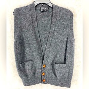 Preswick & Moore 100% lambswool vest unisex